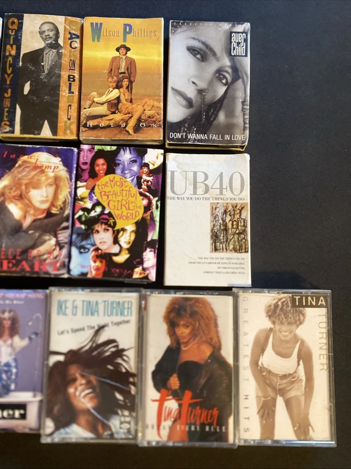 90s Pop & R&B Cassette Tape Lot Of 25 Tina Tuner, Vanilla Ice , Prince & More. Foto 4 de 4