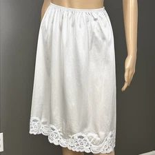 Vintage Vanity Fair Half Slip Size Small Long Silver Light Gray Wide Lace Nylon