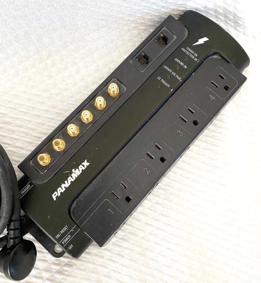 Panamax  M8HC-PRO MAX-PR0 Power Surge Protector For Parts, Unsafe Voltage Light - Image 3 of 4