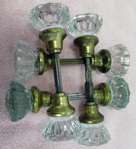 ANTIQUE 1900s, LOT (4) INDIVIDUAL SETS 12 PT GLASS DOOR KNOBS NOT PERFECT, #26 - Picture 5 of 24