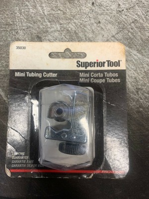 Superior Tool 1/8'' to 5/8'' O.D. Large Diameter Mini Copper Tubing Cutter 35030