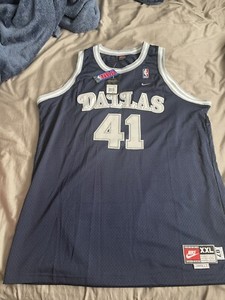 Brand New Dallas Mavericks Dirk Nowitzki Stitched #41 Swingman Jersey Size XXL