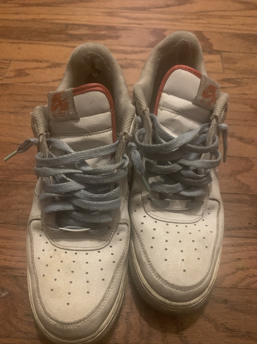 Size 10- Mens Nike Air Force 'Be Kind' Used Look At Pics