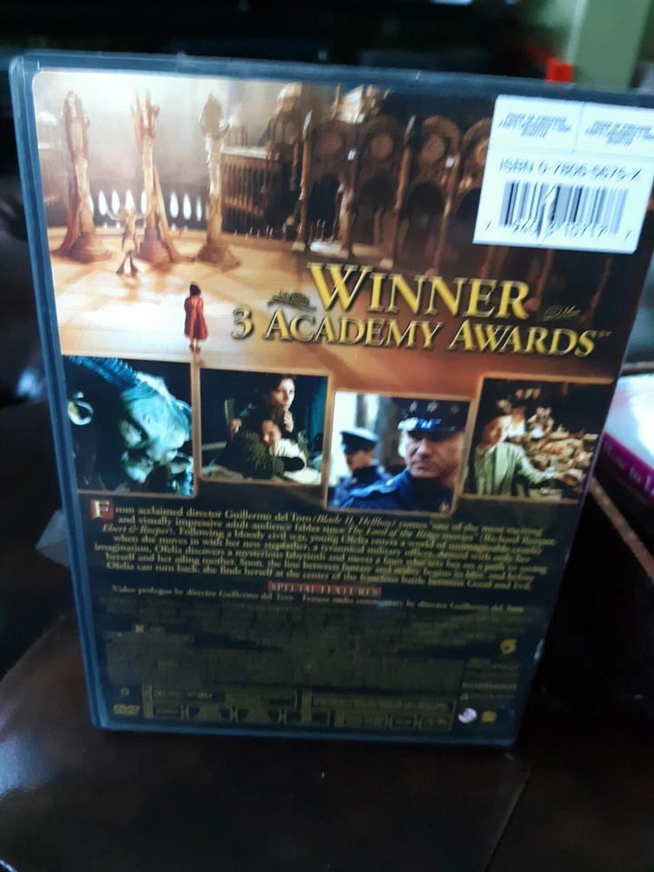 Pan's Labyrinth DVD, Alex Angulo, Ariadna Gil, WIDESCREEN DTS, EX RATED R Foto 2 de 3