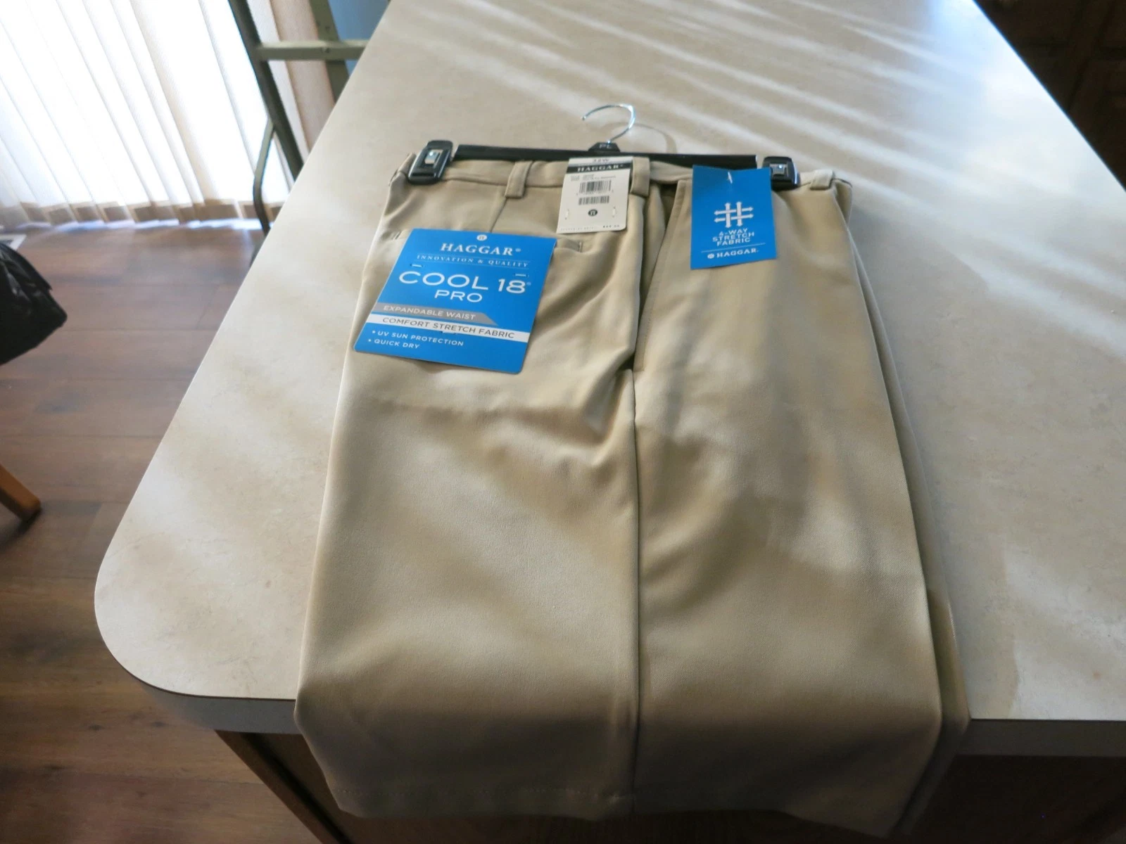 NWT Haggar Cool 18 Pro Shorts Men's Size 38 Tan/Garbardine Expandable Waist