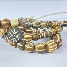 Pumtek Tibetan Trade Beads 44 Inch