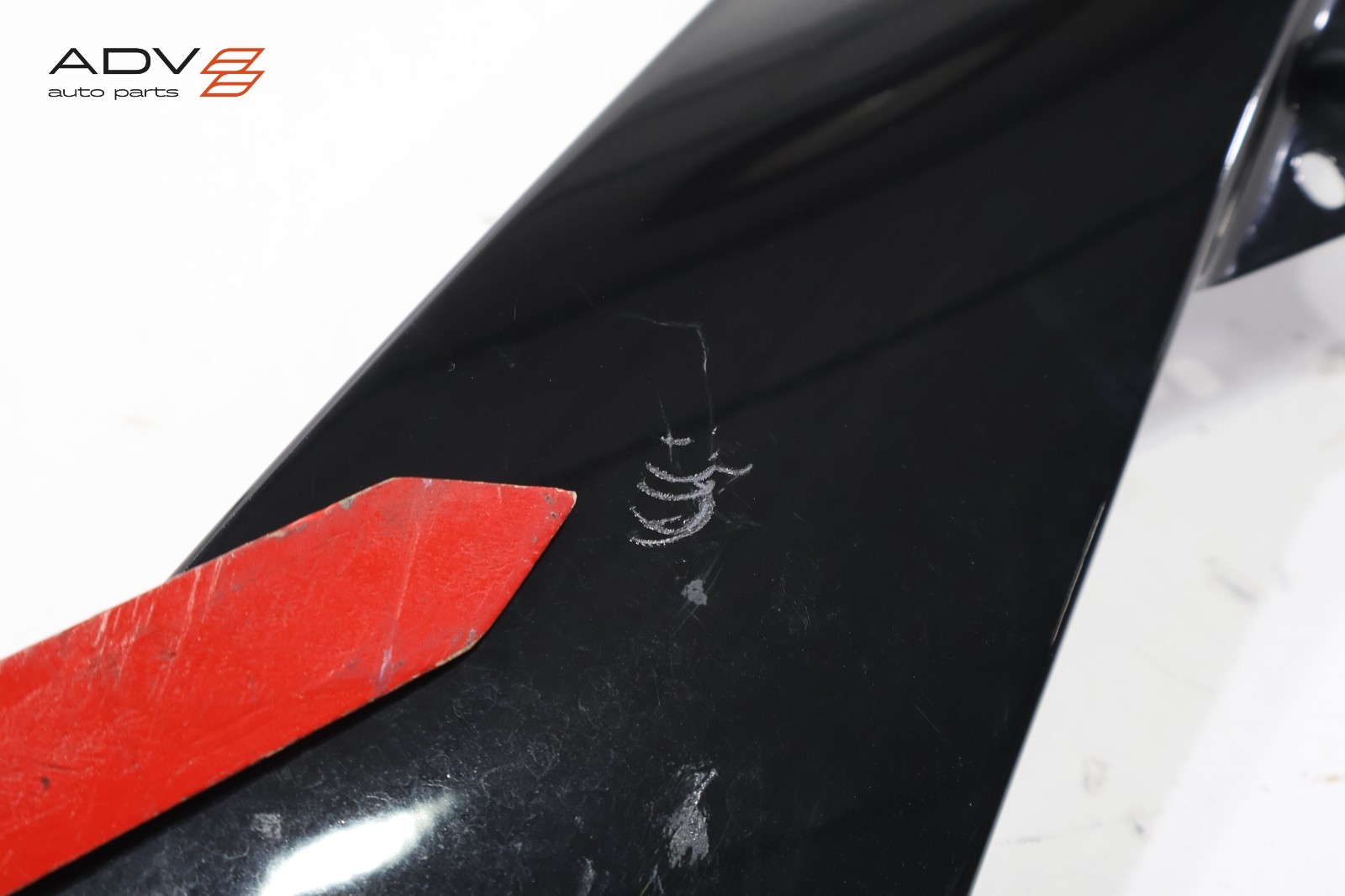 2014 - 2020 BMW i8 I12 REAR LEFT SIDE WINDOW C PILLAR APPLIQUE MOLDING OEM