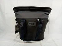 YETI Hopper M15 Soft Cooler Charcoal MagShield