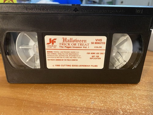 Halloween: Trick or Treat (VHS, 1999) - Foto 3 di 3