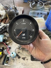MACK TACHOMETER 17MT4111P5