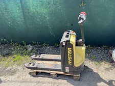 Hyster pedestrian pallet truck £400+vat Electric Battery Power