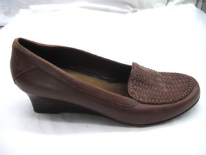 naturalizer woven flats