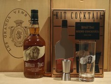 Buffalo Trace  Bourbon Whiskey 70cl 40° coffret  marron + 1 kit cocktail offert