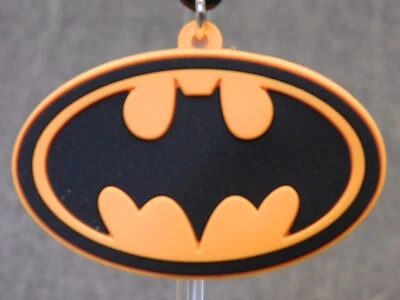 Batman NEW * Batman Logo Clip * Blind Bag Anniversary 1989 Key Chain Monogram - Image 1 of 4