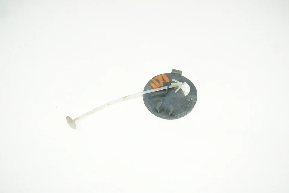 Cubierta de gancho de remolque para parachoques trasero AUDI RS5 2013-2015 LZ7S 8T0807441B Foto 2 de 2