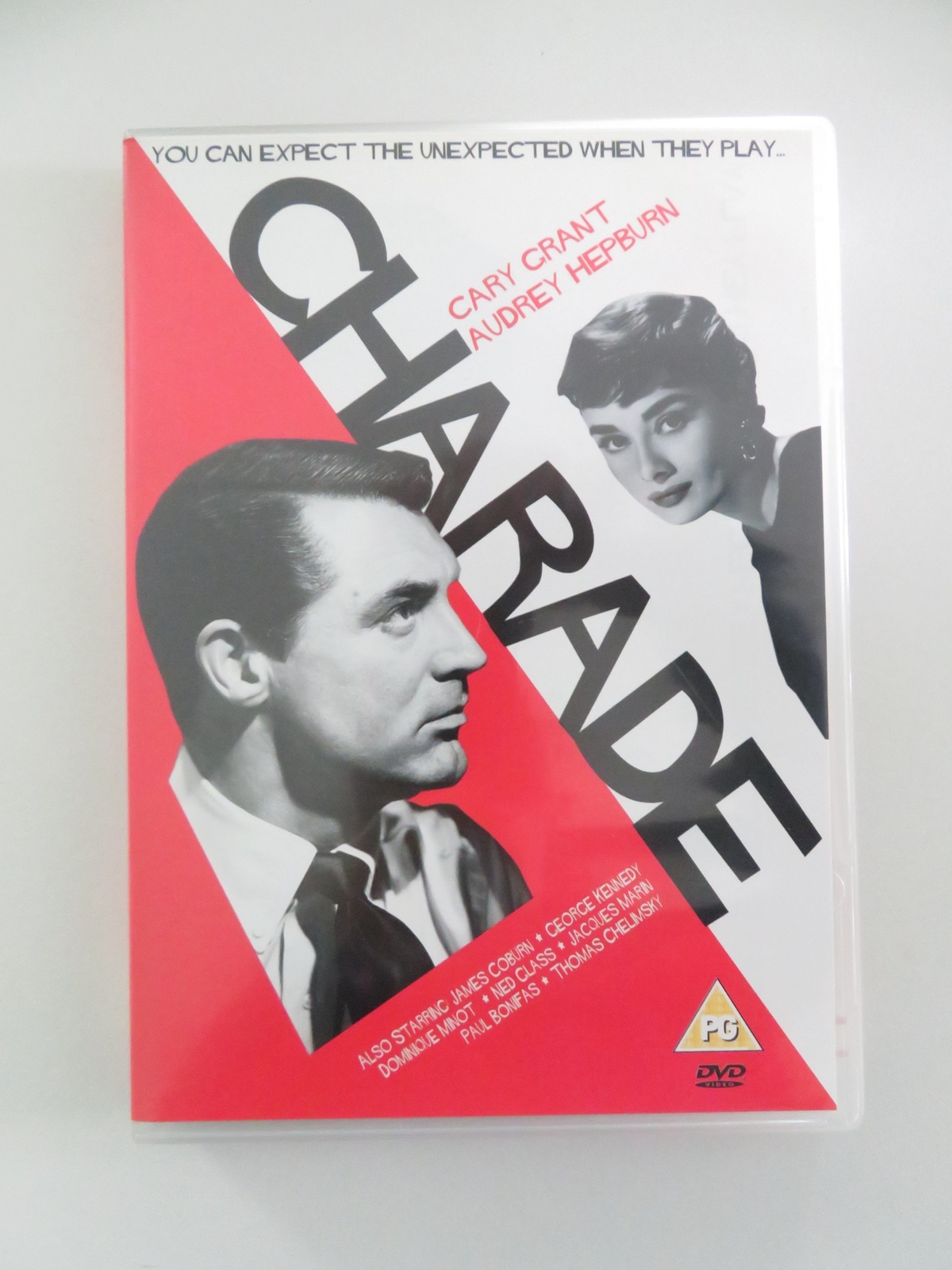 CHARADE - B (DVD) CARY GRANT AUDREY HEPBURN 1963 REGION FREE