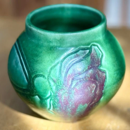 ROOKWOOD 1904 SALLIE COYNE cabinet vase incised green vellum w/ red drip rose