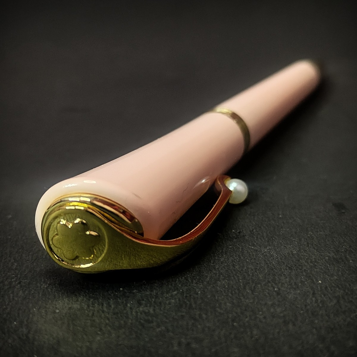 Montblanc Muses Marylin Monroe Pink Ballpoint Pen | eBay