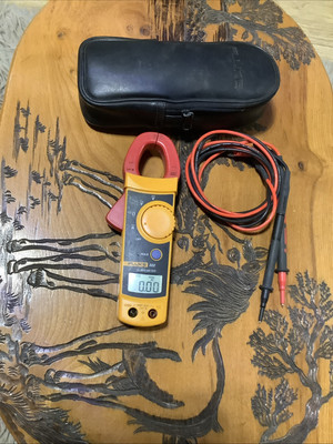 Fluke 323 Stromzange