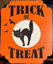 Halloween Trick Or Treat Glittery with Black Cat, Wall Decorations, NEW