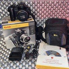 Kodak EasyShare P850 5.1MP Digital Camera Accessories Bag Tested Working