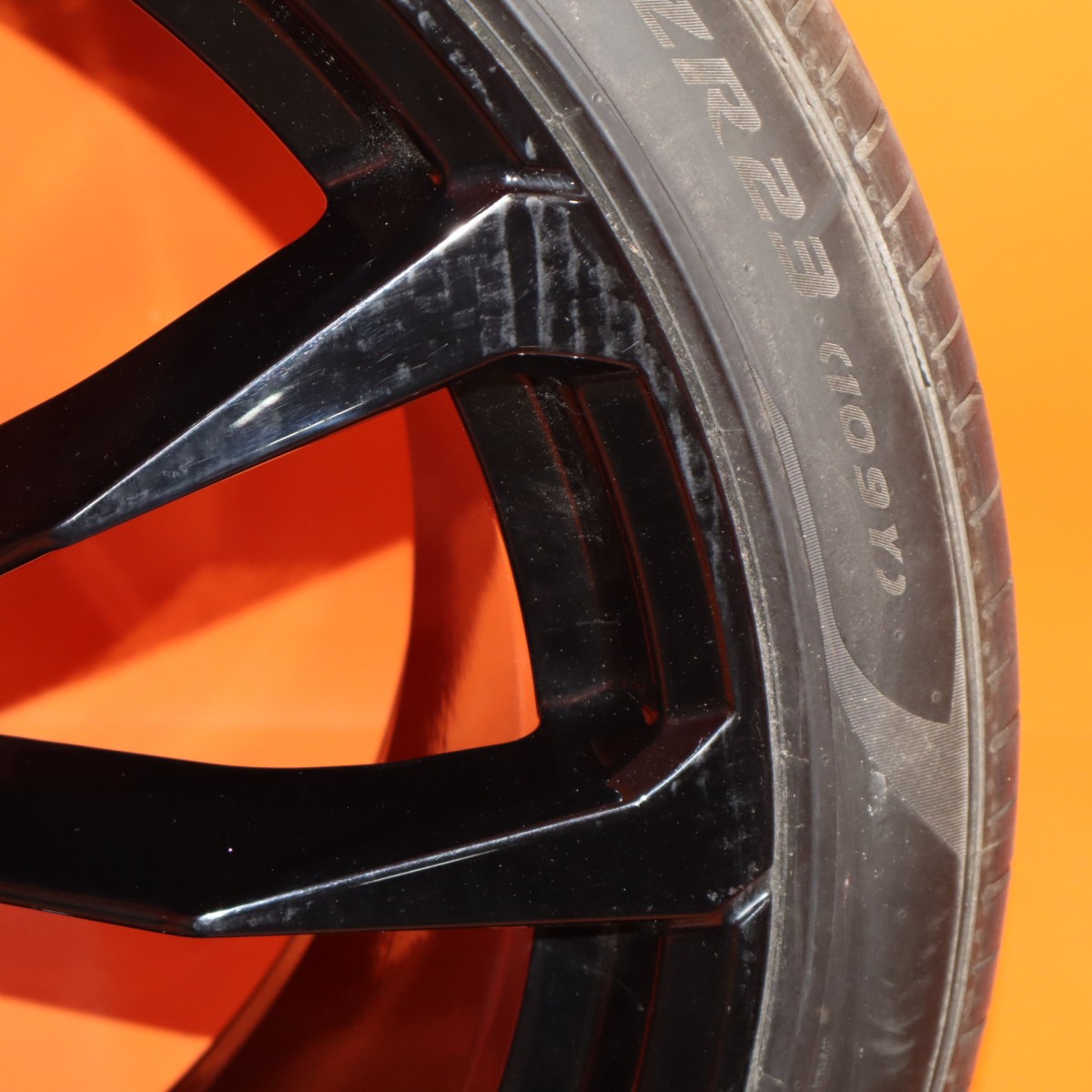 Lamborghini Urus 2019-2022 Rear Wheel