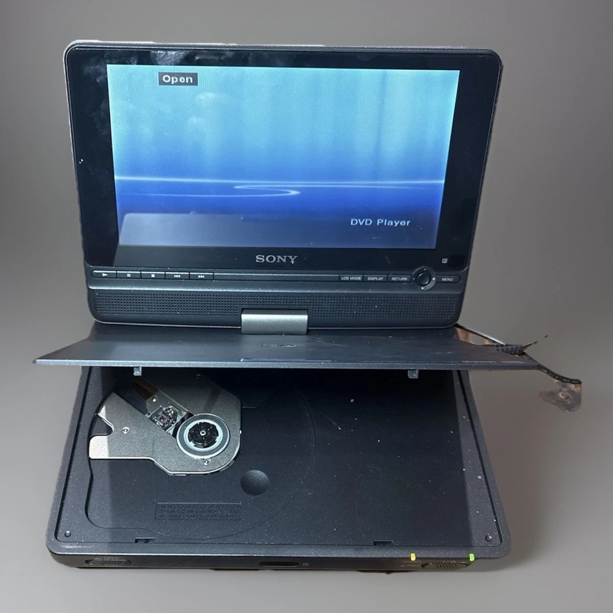 Sony DVD + RW DVD & Blu-ray Players 8.0-10.9 in Screen for sale | eBay
