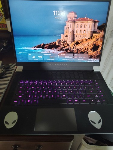 Alienware X16 R1, i9-13900HK , 32GB DDR5, 1TB SSD, RTX 4080, 16" QHD 240HZ