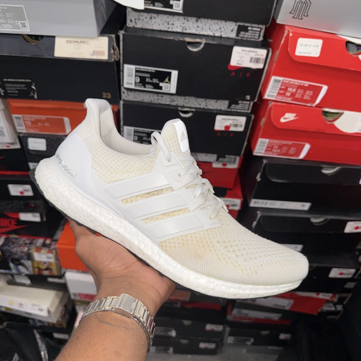adidas UltraBoost 1.0 Triple White - огромный выбор по лучшим