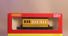 Hornby R296 Track Cleaning Car – Yellow – Boxed – OO Gauge