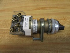 Allen Bradley 800H-HP2KB6 Selector Switch Ser. C