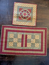 Handmade Floral Lap Quilt Wall Hanging Table Topper  Pillow Cover Home Decor