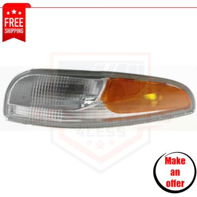 Front Turn Signal Light 10301357 left side for 97-04 Chevrolet Corvette Base