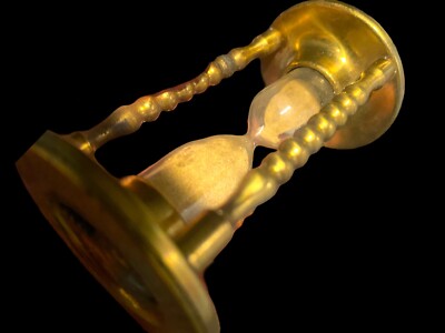 VTG Canadian Maple Leaf Brass Egg Timer