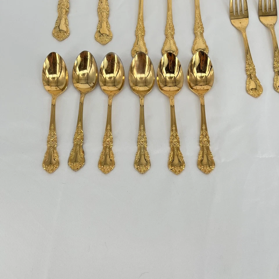 Home Concepts Stainless Gold-Plated Flatware Set of 17 Pieces - Image 2 of 4