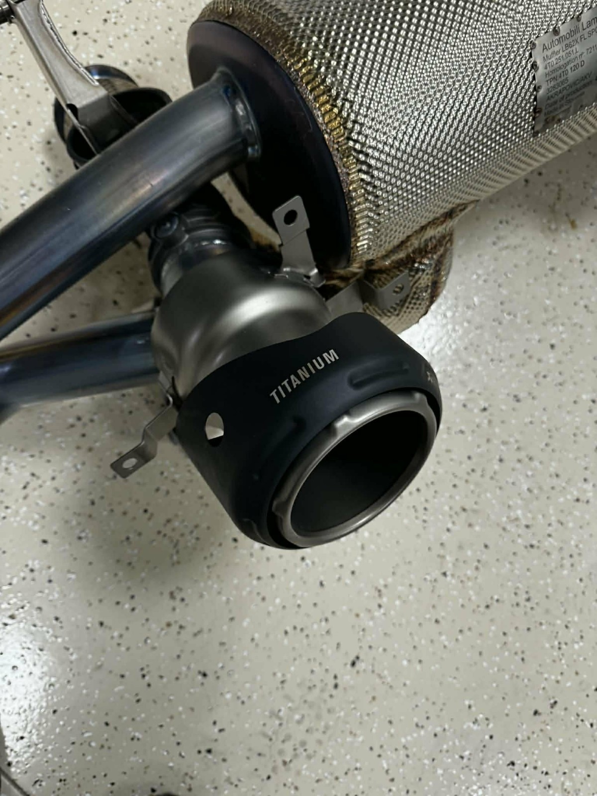 Lamborghini Exhaust Sto  Titanium  Off 2022 Oem Akrapovic 25k huracan 4000 Miles