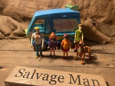 Scooby Doo Goo Buster Mystery Machine and Mystery Solving Crew Toy Collectors