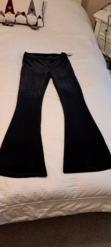 Pantalones NYC en blanco terciopelo negro pierna acampanada talla 28 nuevos con etiquetas Foto 2 de 4