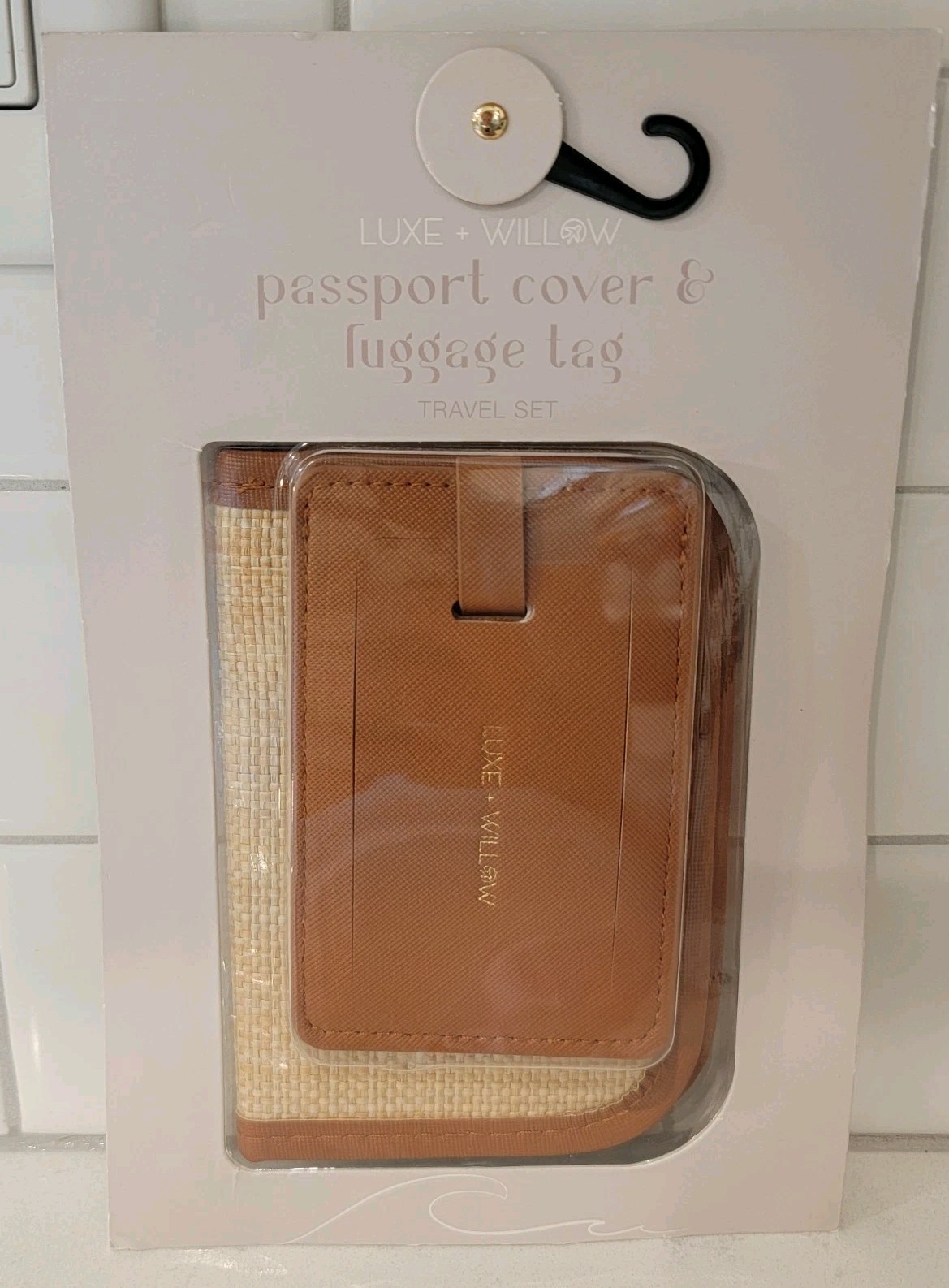 Tag Luxe + Willow Brown Nwt