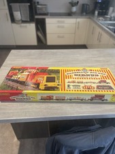 Hornby Brand New R1107 Martello Big Top Circus Train Set OO Gauge Boxed
