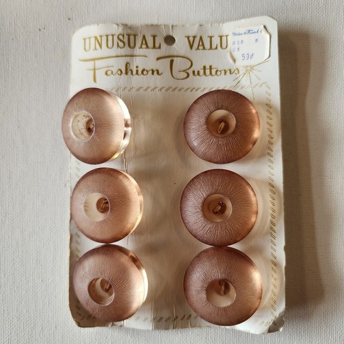 Vintage Buttons New On Original Card Chunky Funky Unique Domed Unusual Value - Picture 7 of 18