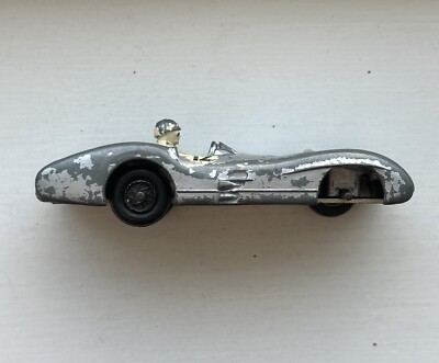 CRESCENT TOYS 1956 ENGLAND CONNAUGHT 2 LITRE GRAND PRIX RACING CAR 1/43 #1287