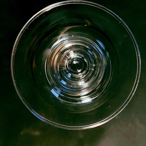 MIKASA JAMESTOWN GOLD CHAMPAGNE FLUTE, Optic Lead Crystal, 8 oz, 22K Gold Trim - Picture 6 of 7