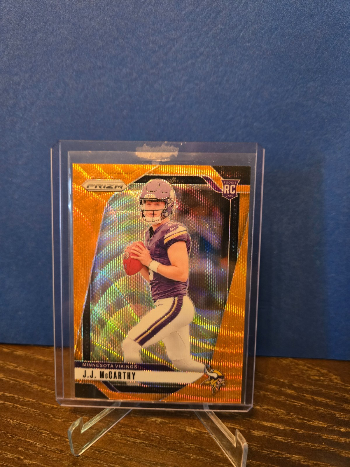 2024 Panini Prizm - Rookies J.J. McCarthy #400 Orange Wave Prizm /60 (RC)