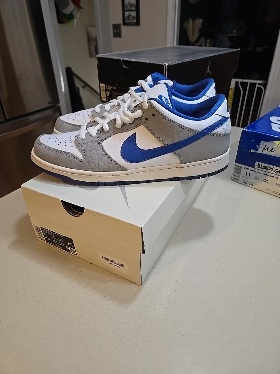 Preços baixos em Nike Dunk Pro SB Low Matte Silver Varsity Royal