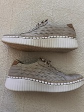 SKECHERS Woman's Athleisure Skechers Wilshire Blvd Passion Play Sneaker