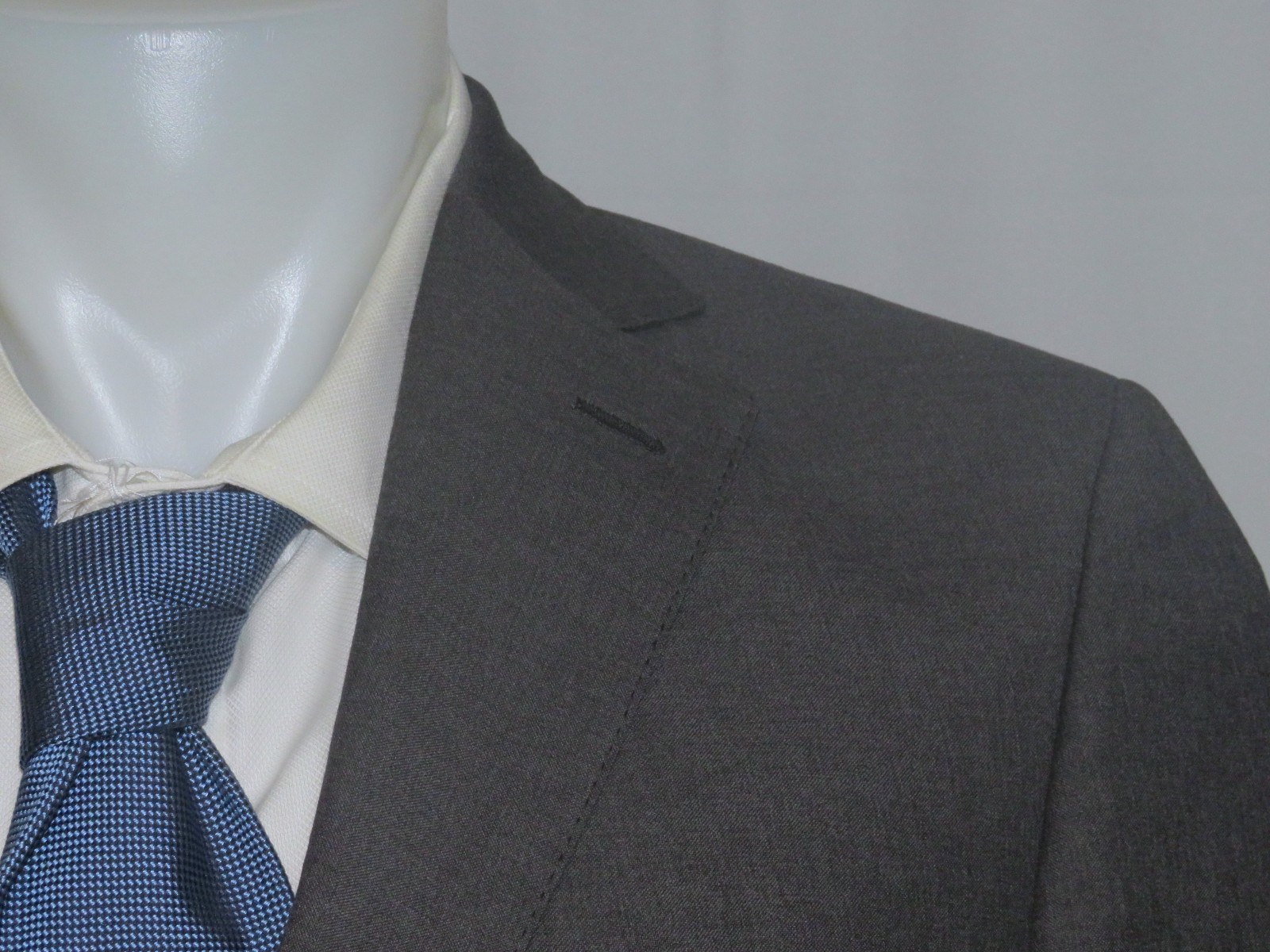 Brioni Custom Made Current Solid Charcoal Two But… - image 8