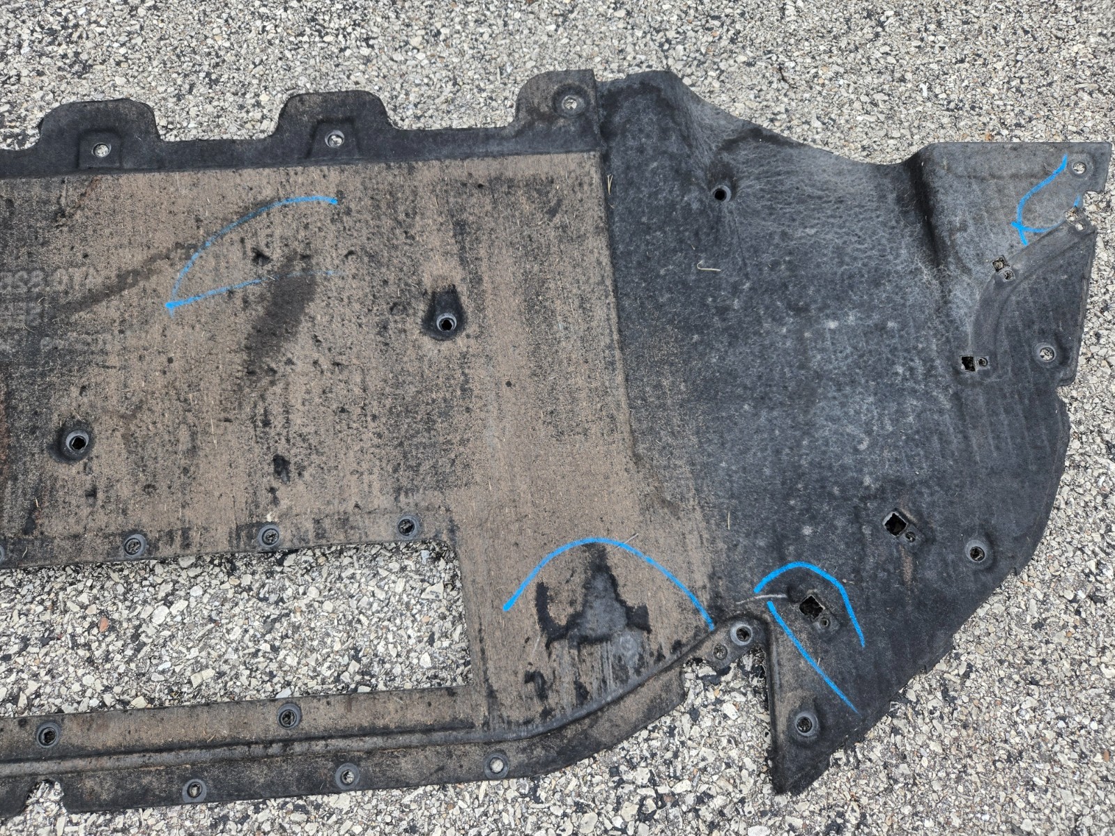 LAMBORGHINI HURACAN EVO FRONT UNDERBODY TRIM PANEL COVER OEM 4T0825101E