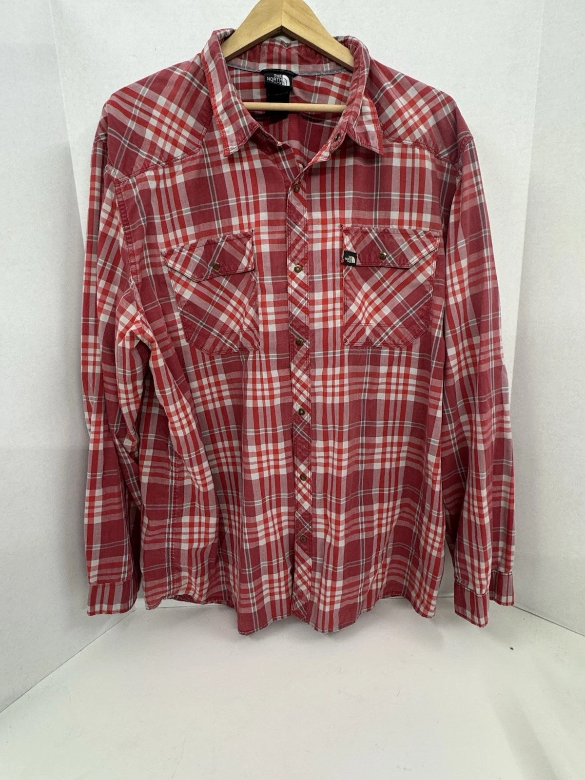 The North Face Men's XXL Red Plaid Long Sleeve Pearl Button Shirt Outdoor Hike