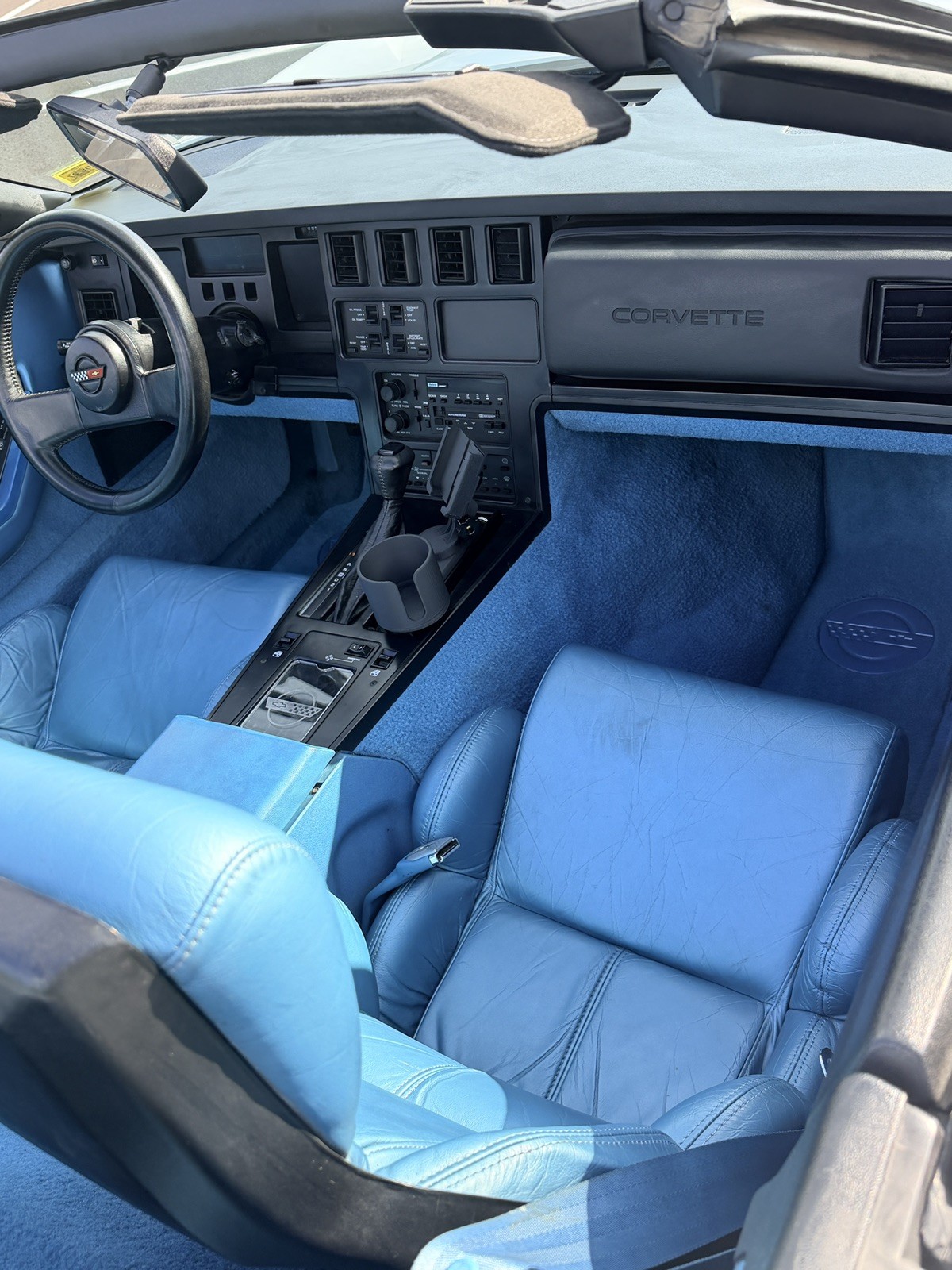 1989 White Chevrolet Corvette   | C4 Corvette Photo 5